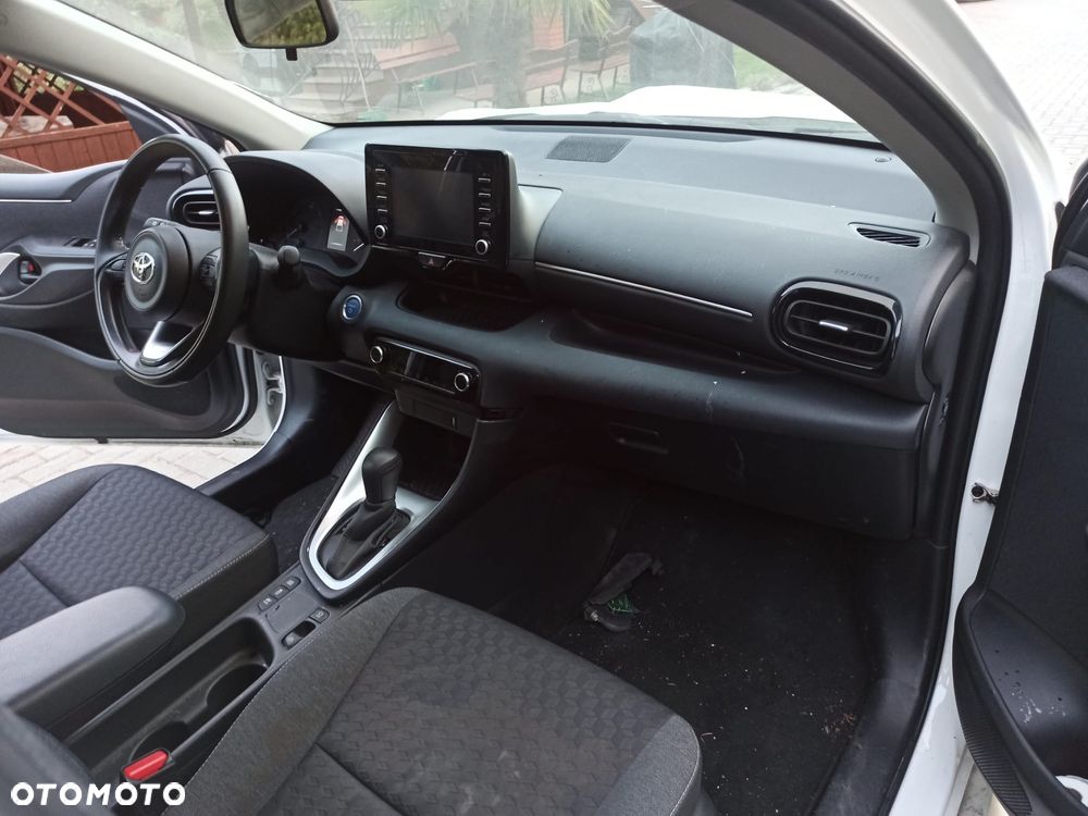 Toyota Yaris 1.5 VVT-i Comfort - 11
