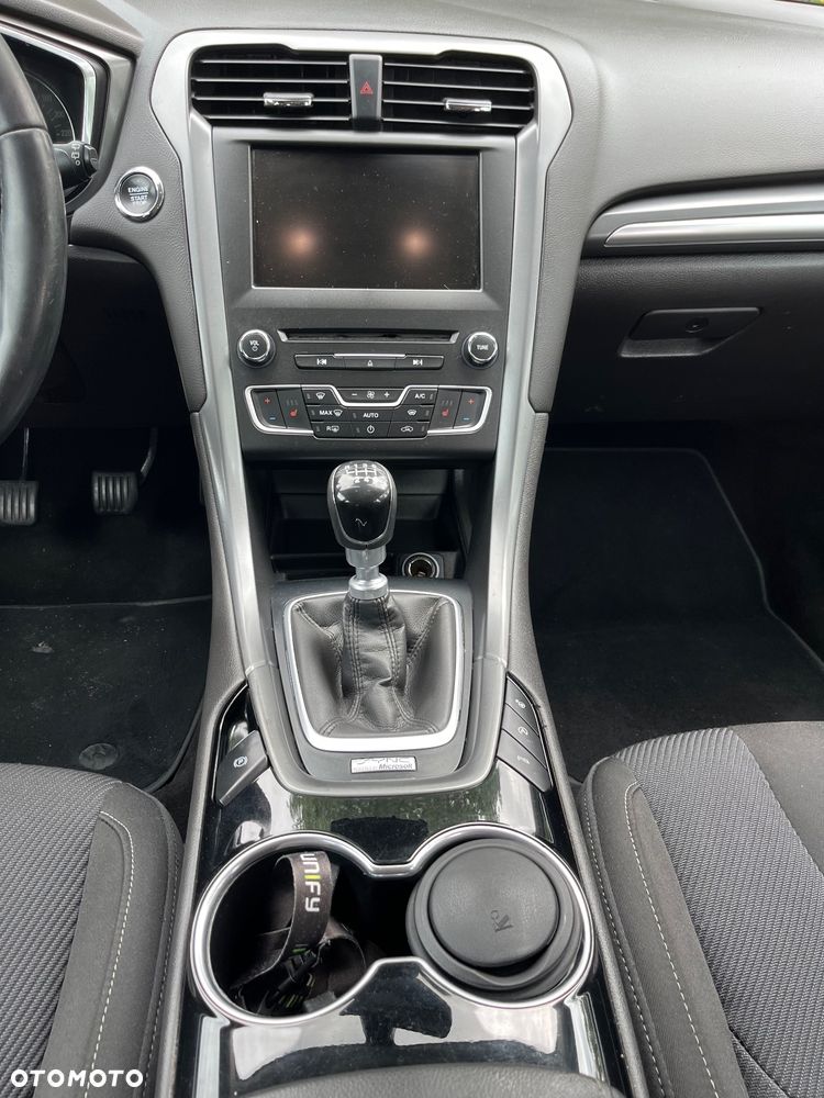 Ford Mondeo 2.0 TDCi Ambiente - 11
