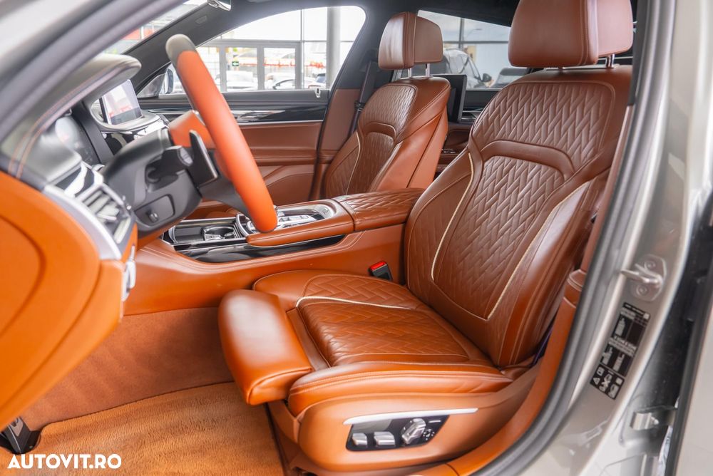 BMW Seria 7 750Li xDrive - 23