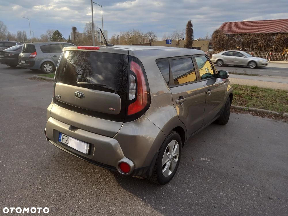 Kia Soul 1.6 GDI L - 6