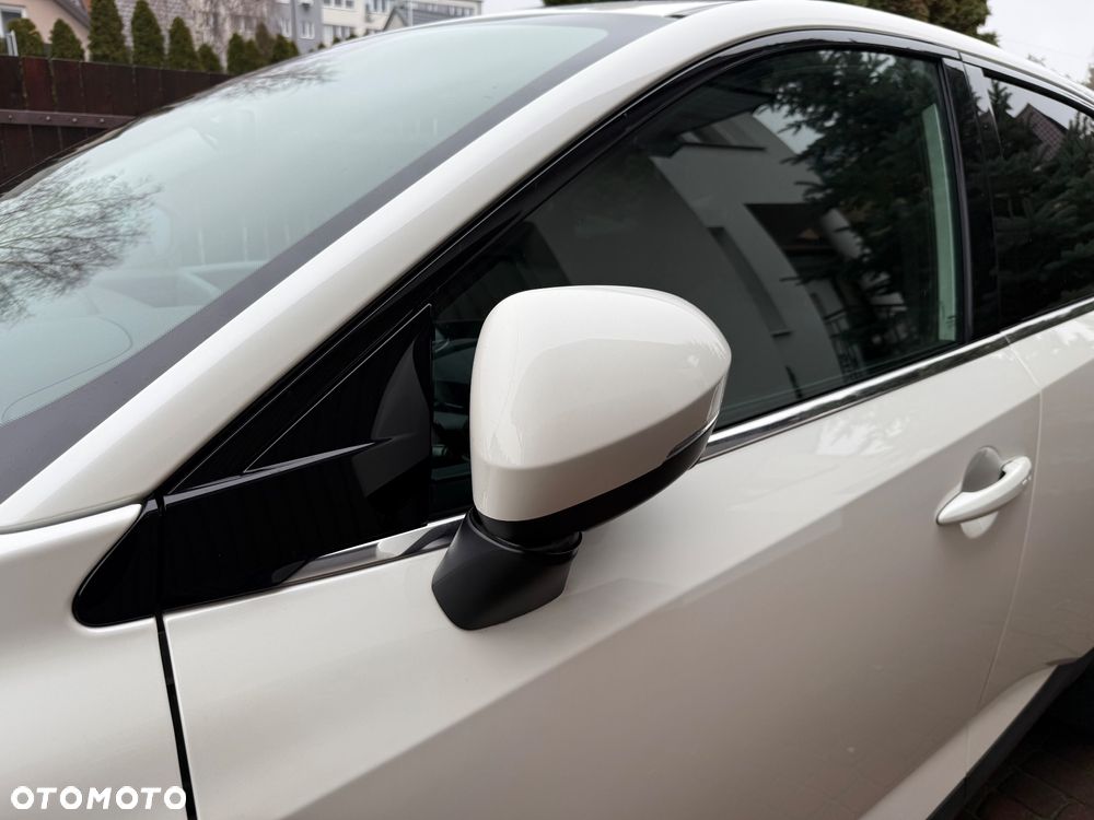 Nissan Qashqai 1.3 DIG-T N-Connecta DCT - 24