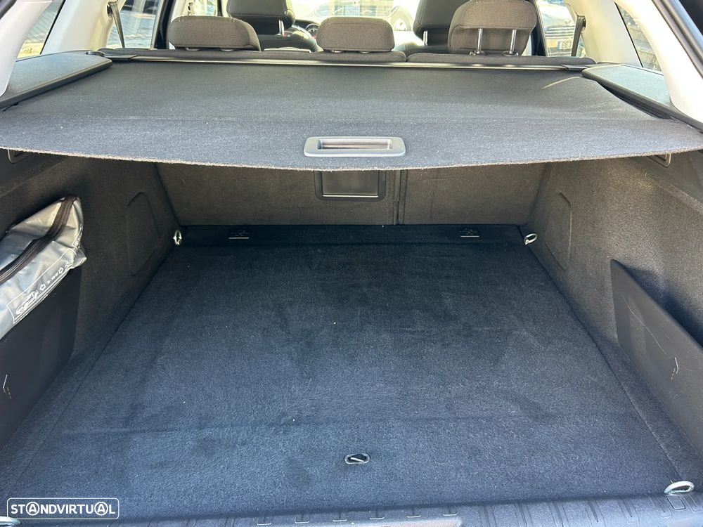 Peugeot 308 SW 1.6 BlueHDi Allure J17 - 24