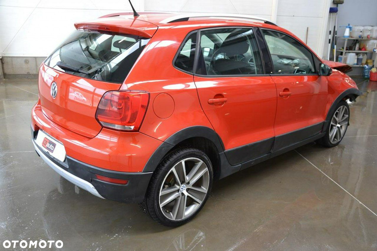 Volkswagen Polo - 5