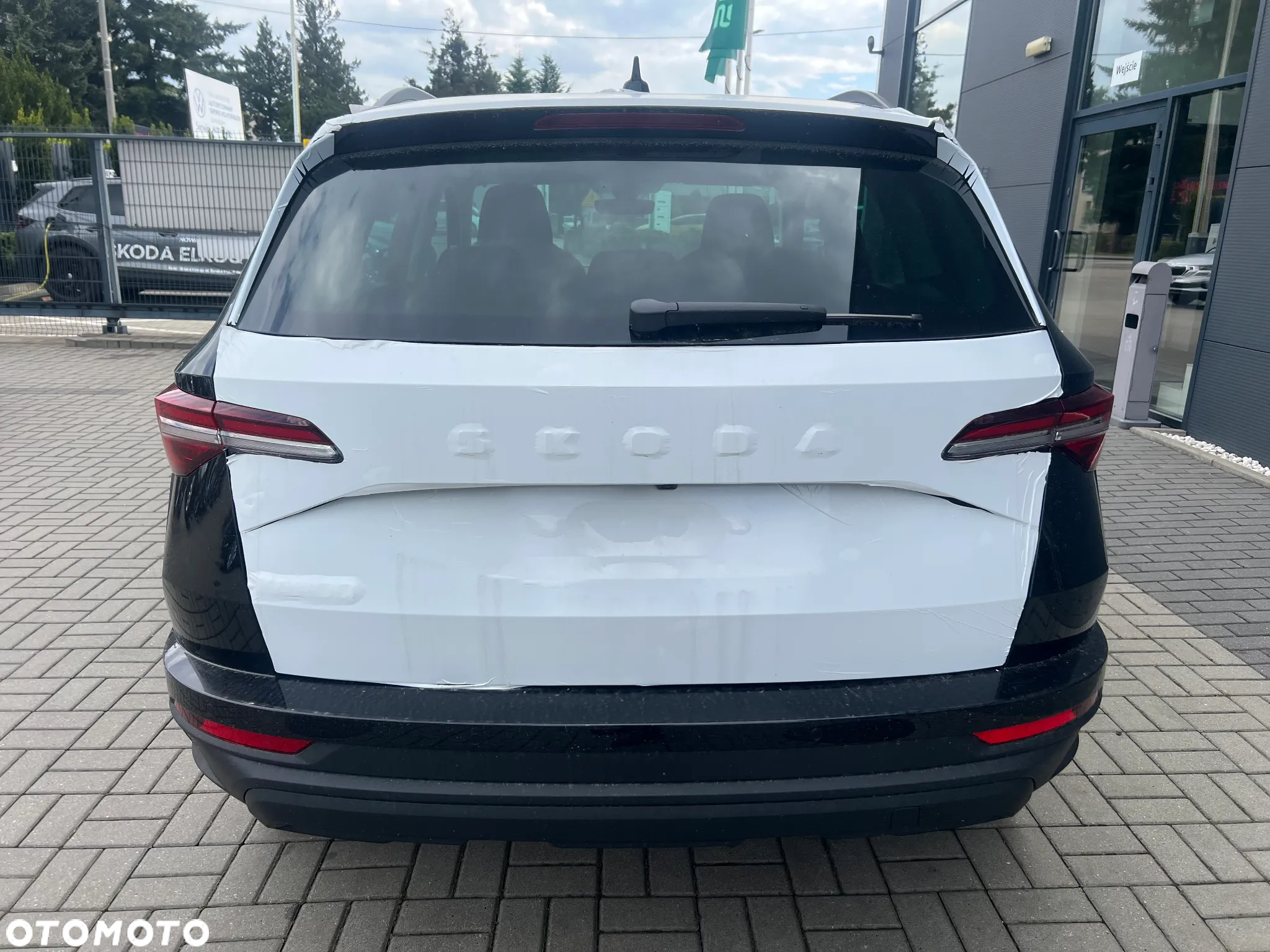Skoda Karoq 1.5 TSI ACT Selection DSG - 6