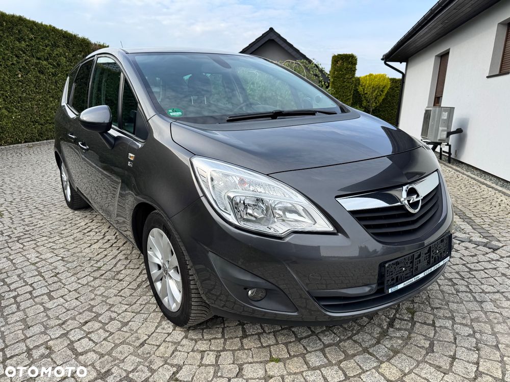 Opel Meriva - 9