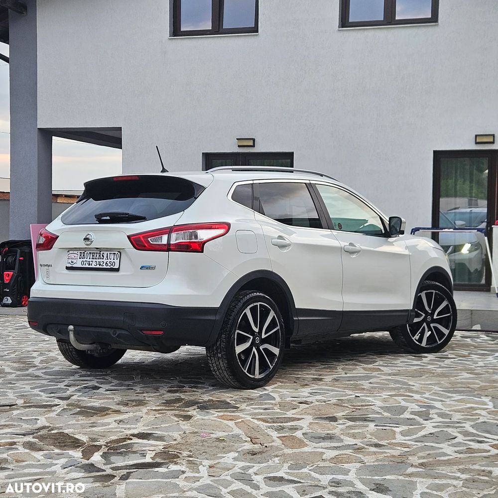 Nissan Qashqai 1.6 dCi DPF Start/Stop 360 - 4