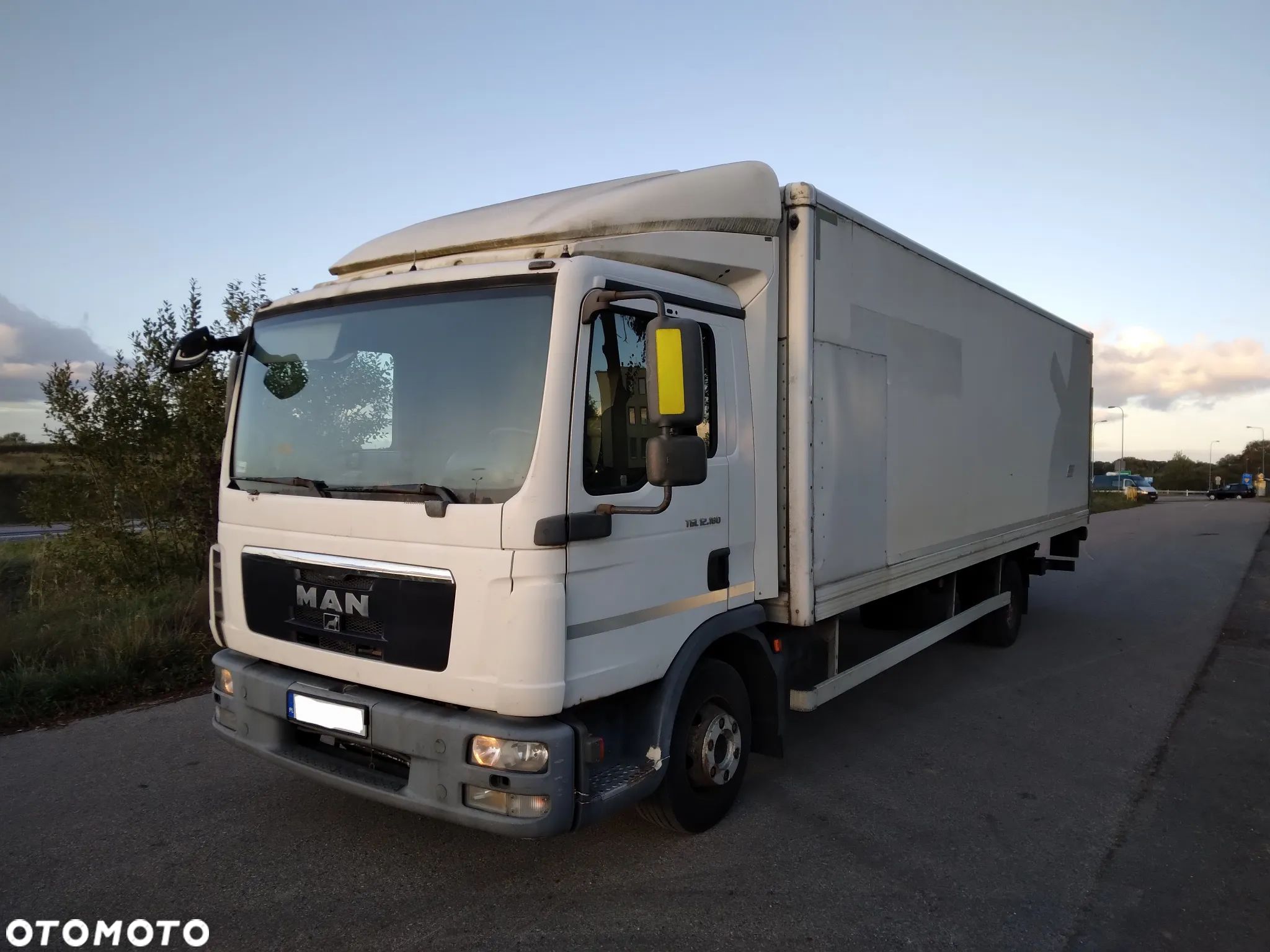 MAN TGL 12.180 - 1