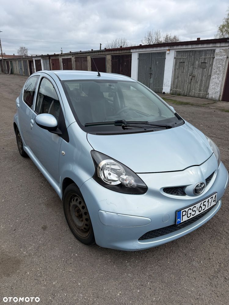 Toyota Aygo Blue - 4