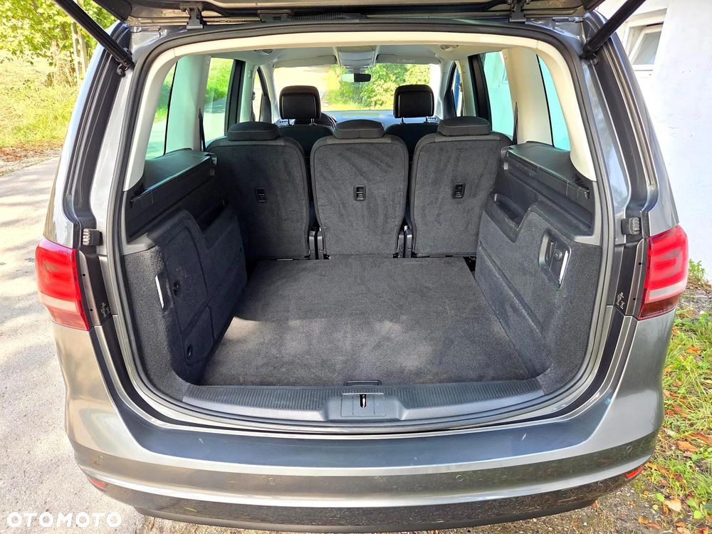 Volkswagen Sharan - 27