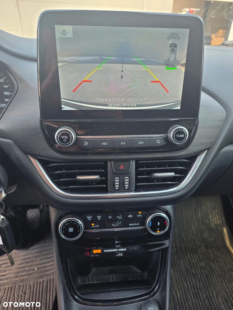 Ford Puma 1.0 EcoBoost Hybrid TITANIUM - 10