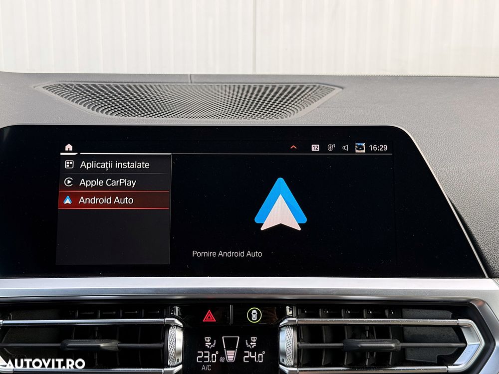 BMW M4 M440i xDrive AT MHEV - 30