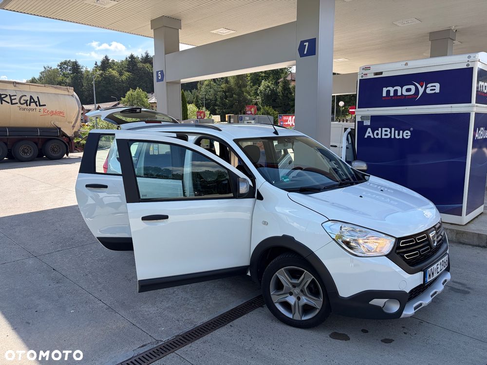 Dacia Lodgy 1.6 SCe Stepway S&S - 9