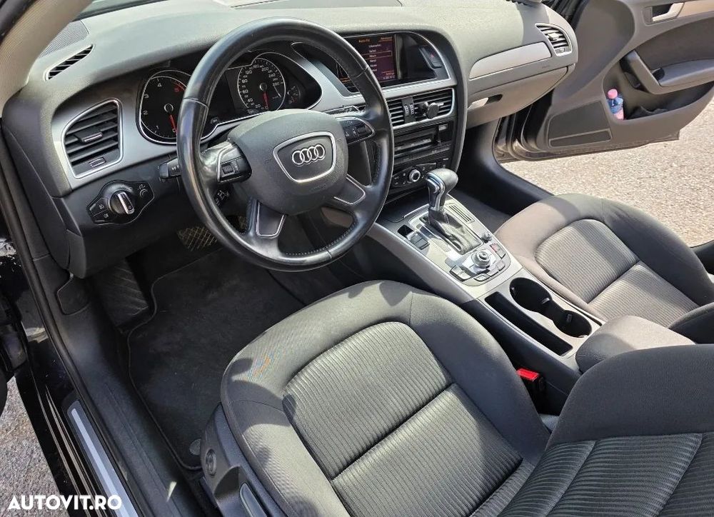 Audi A4 Limuzina 2.0 TDI DPF multitronic Attraction - 8