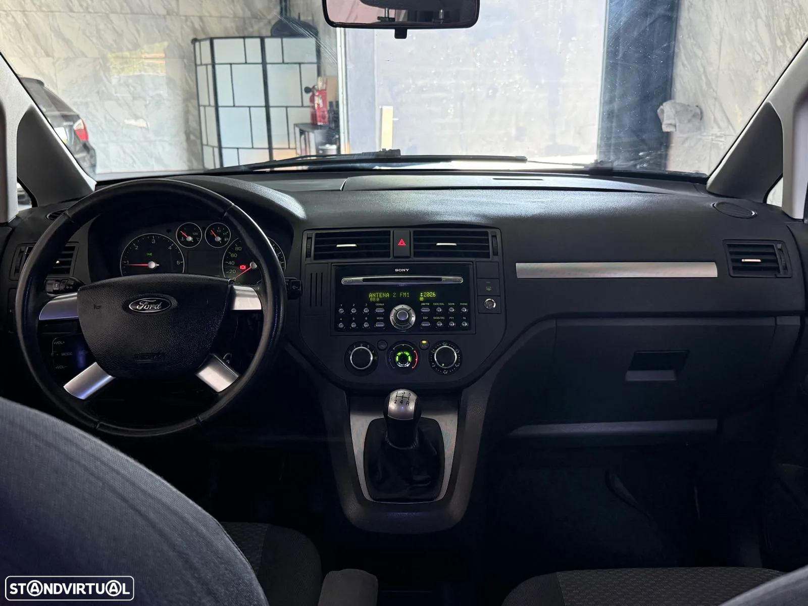 Ford Focus C-Max 1.6 TDCi Ambiente - 11