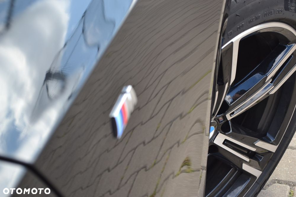 BMW Seria 3 330i xDrive M Sport sport - 9