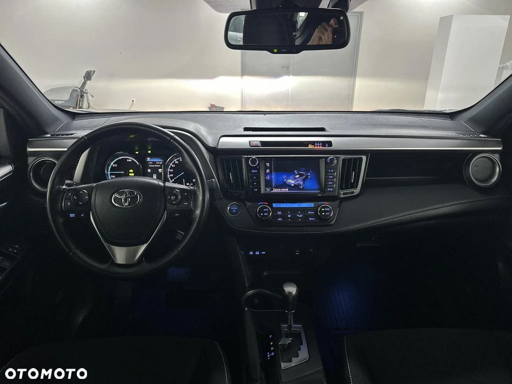 Toyota RAV4 Hybrid Style 4x4 - 16