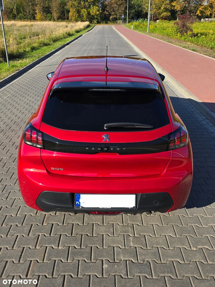 Peugeot 208 2021 photo 2