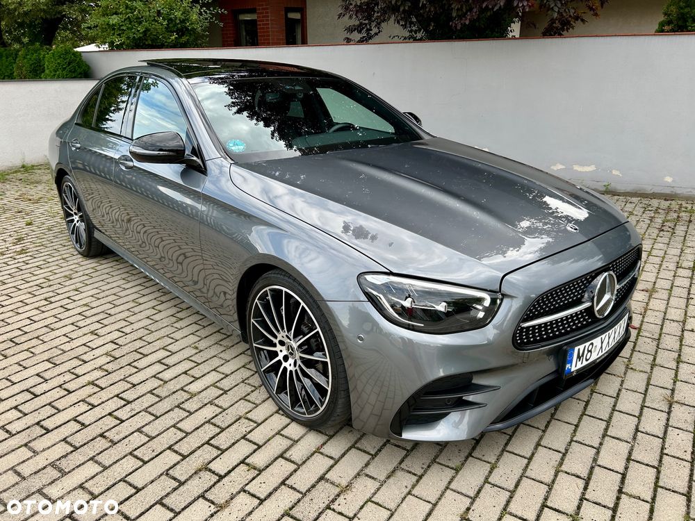 Mercedes-Benz Klasa E 220 d T 9G-TRONIC AMG Line - 13