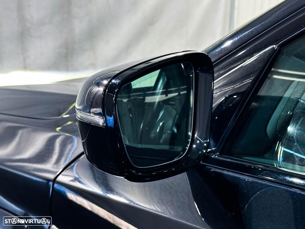 BMW 530 e Pack Desportivo M - 16