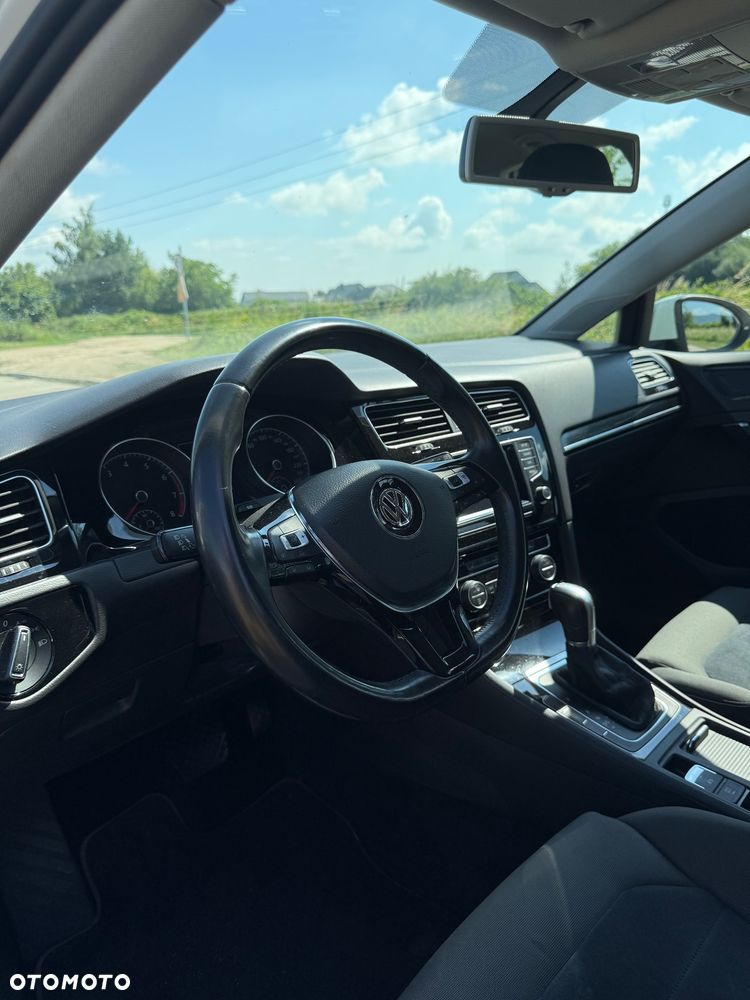 Volkswagen Golf 1.4 TSI BlueMotion Technology DSG Comfortline - 22