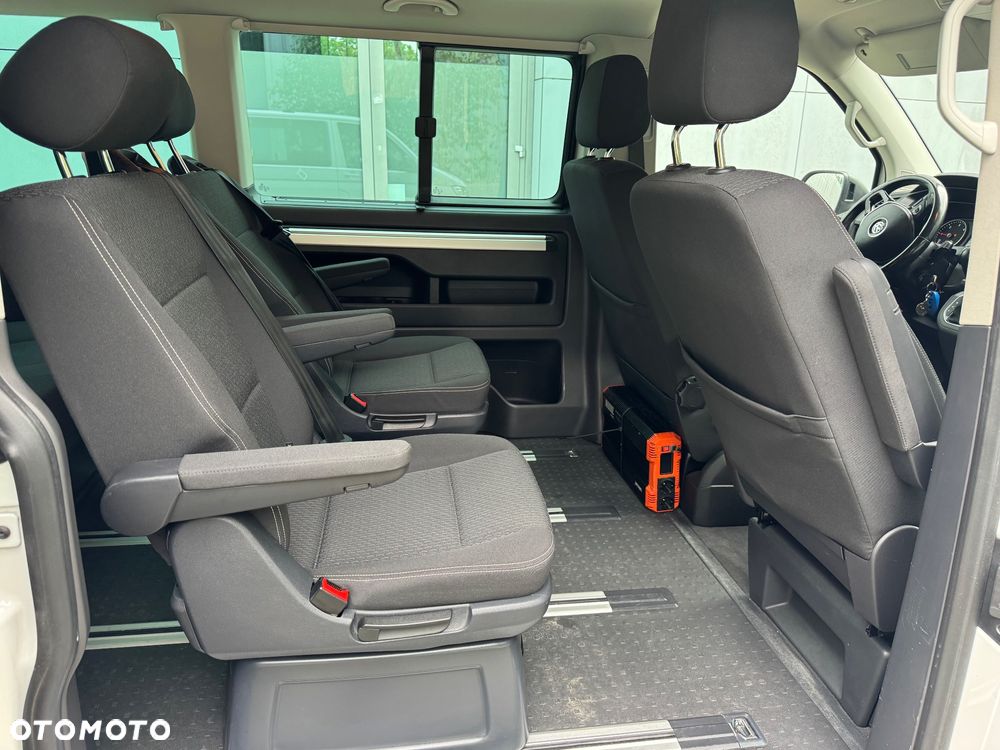 Volkswagen Multivan 2.0 TDI L1 Highline DSG - 17