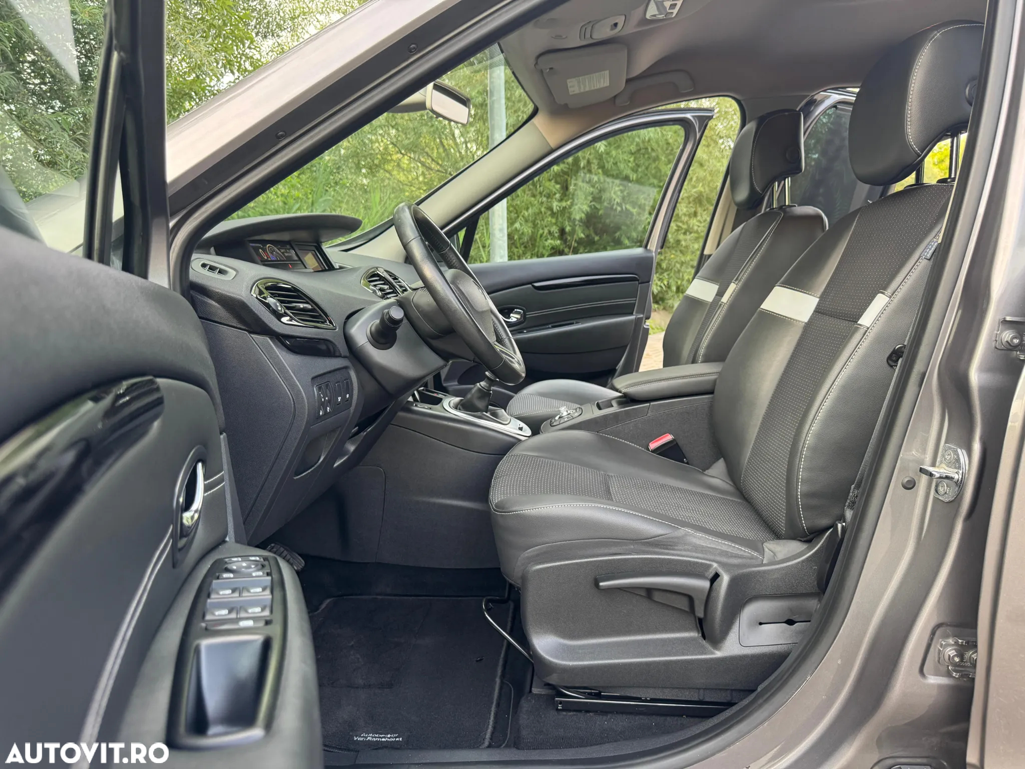 Renault Scenic ENERGY dCi 110 Business - 30