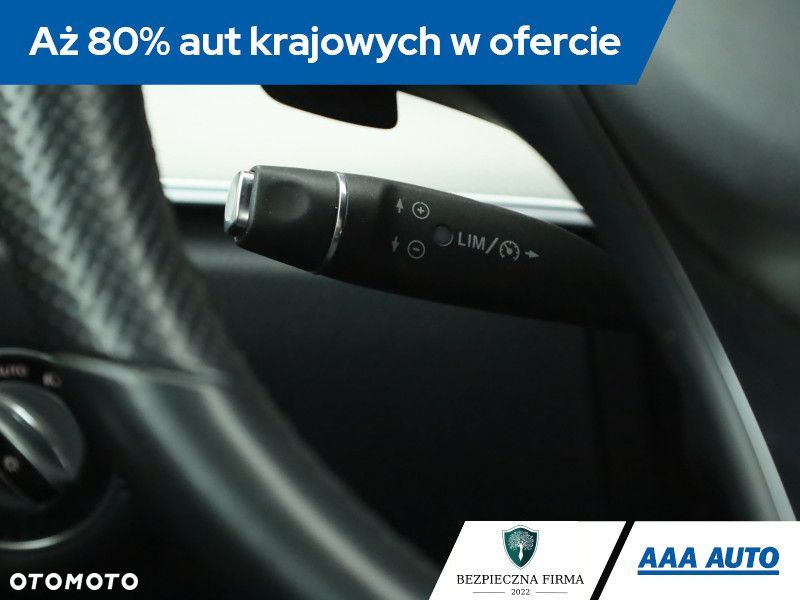 Mercedes-Benz Klasa E - 21