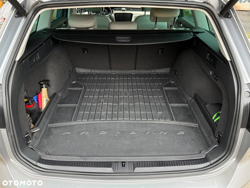 Volkswagen Passat 2.0 TSI 4Mot Elegance DSG - 11