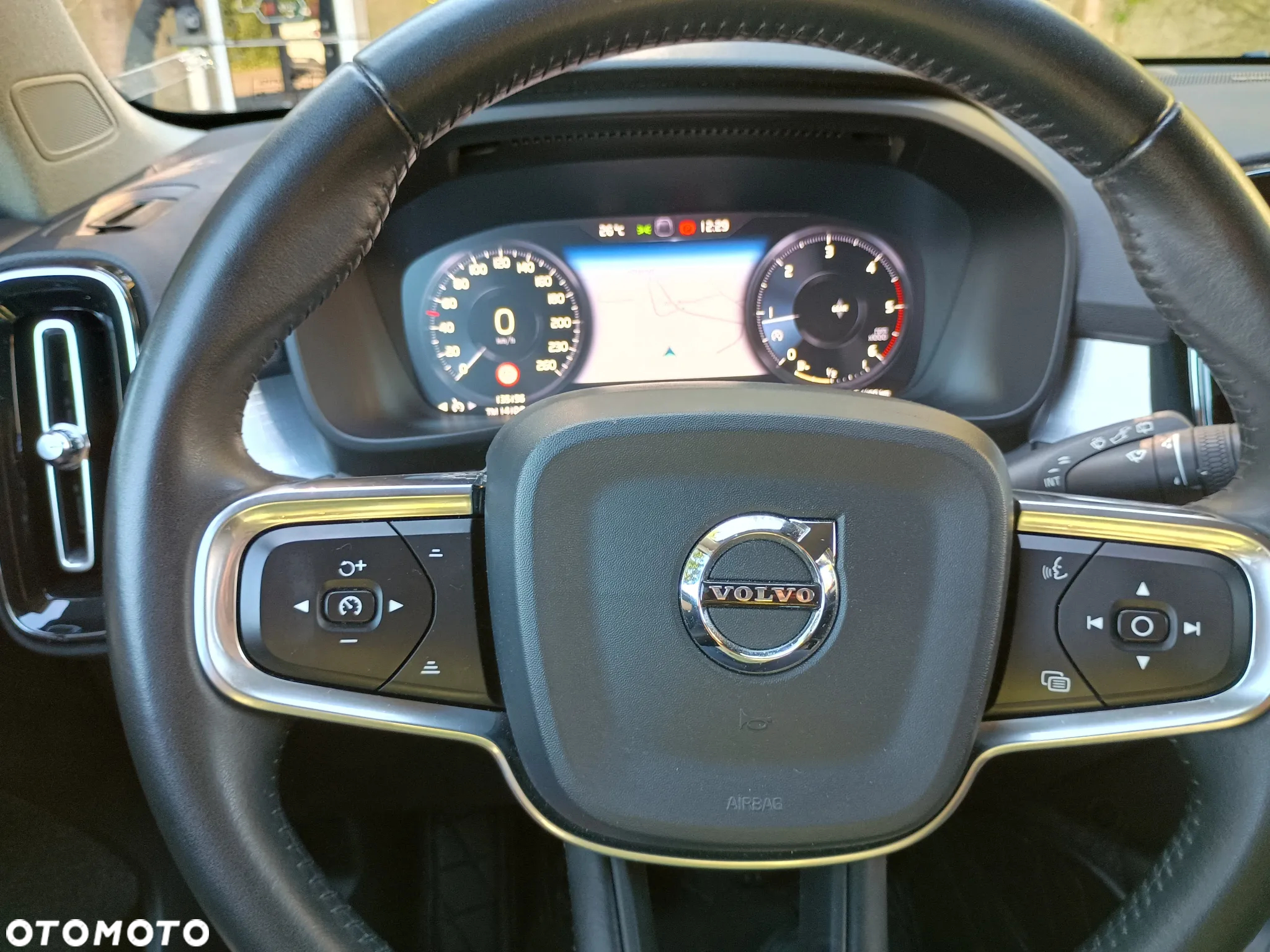 Volvo XC 40 D3 Momentum - 23