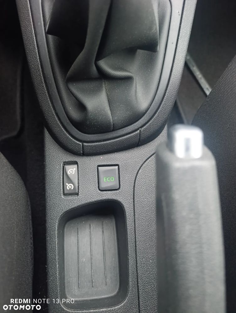 Renault Clio dCi 90 Limited - 15