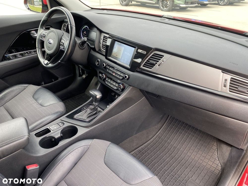 Kia Niro - 16