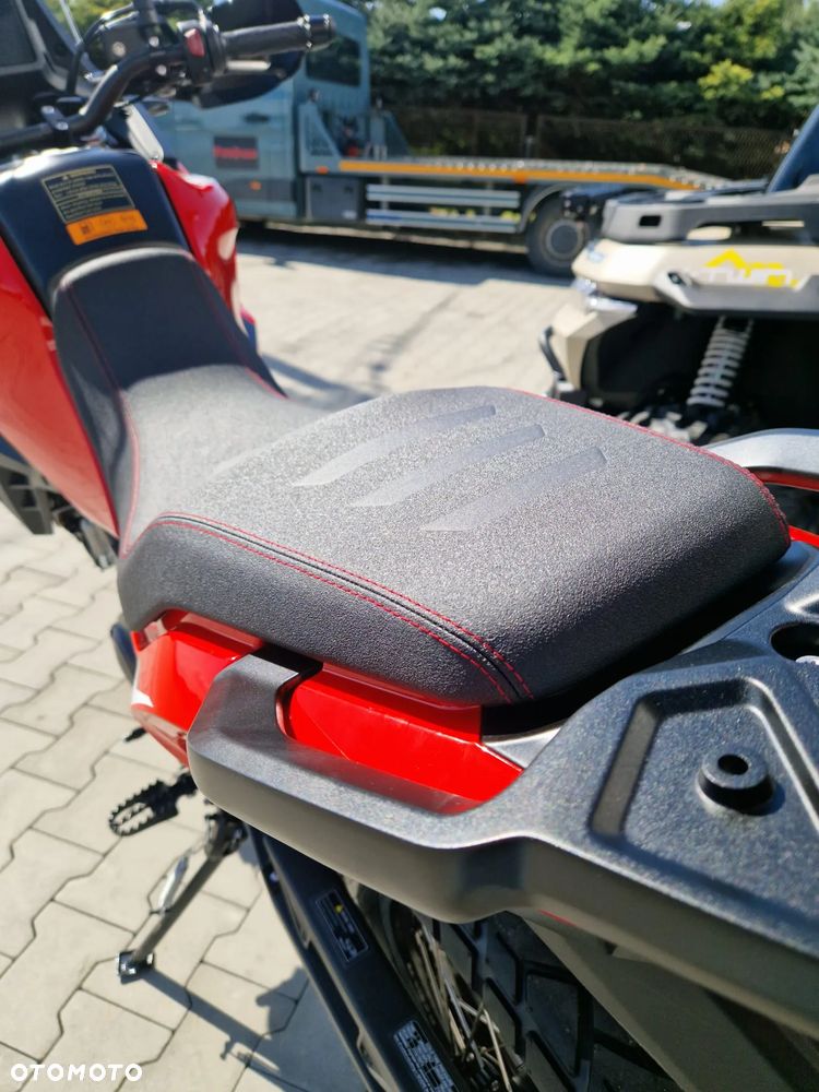 QJMOTOR SRT 125DX - 8