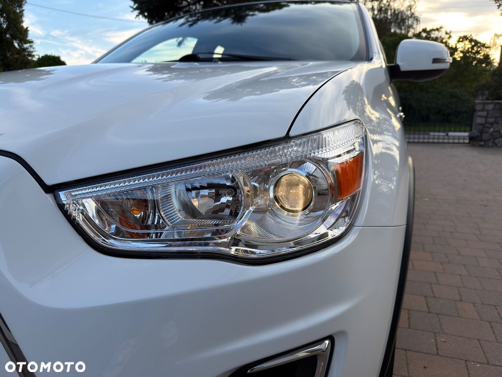 Mitsubishi ASX 1.6 Intense Plus Navi Blue Edition - 16