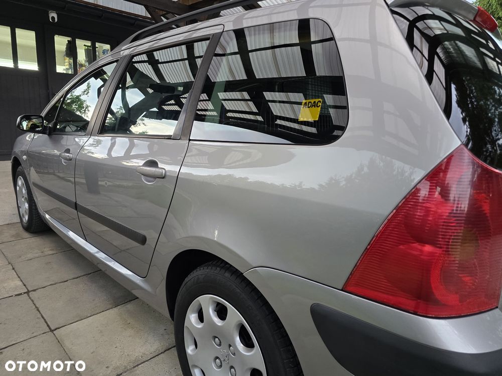 Peugeot 307 - 16