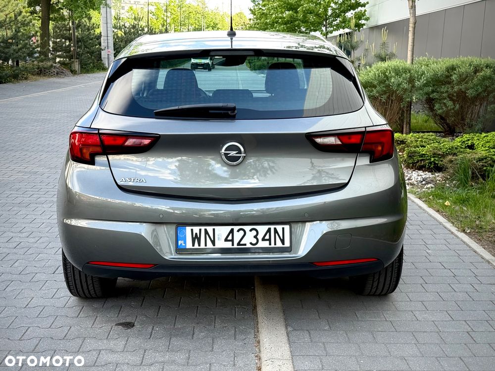Opel Astra 1.2 T Business Edition S&S - 10