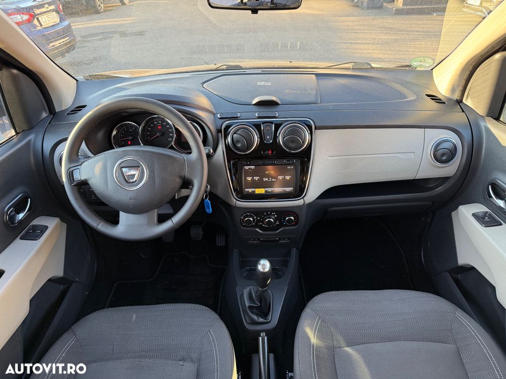 Dacia Lodgy 1.6 MPI 85 Laureate - 2