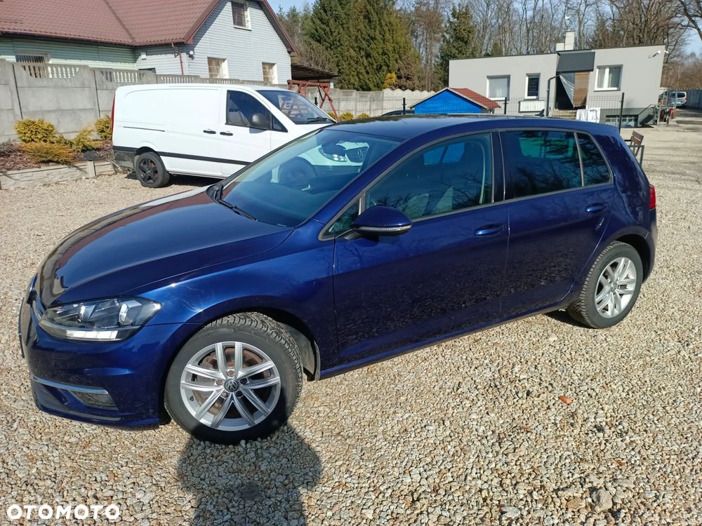 Volkswagen Golf - 4