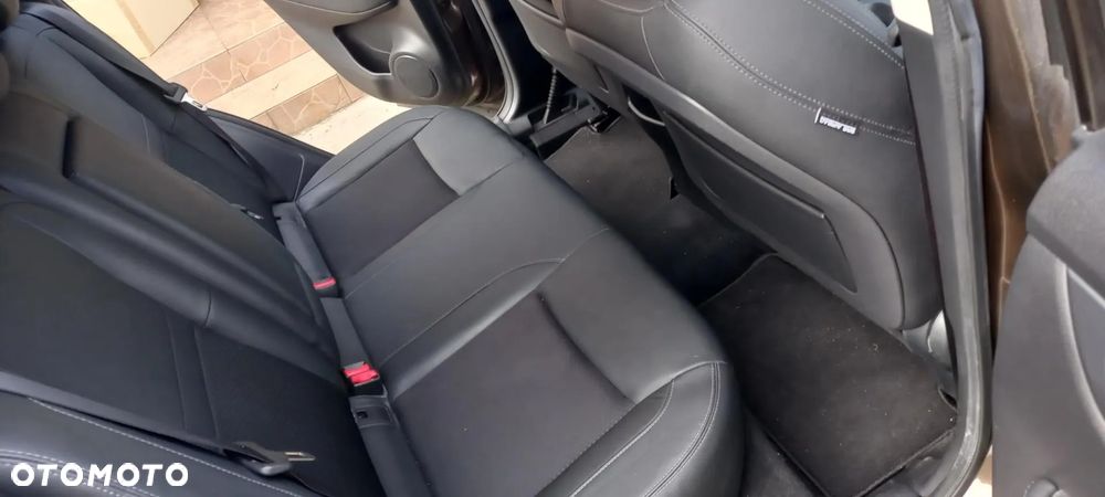 Nissan Qashqai 1.3 DIG-T Tekna - 12