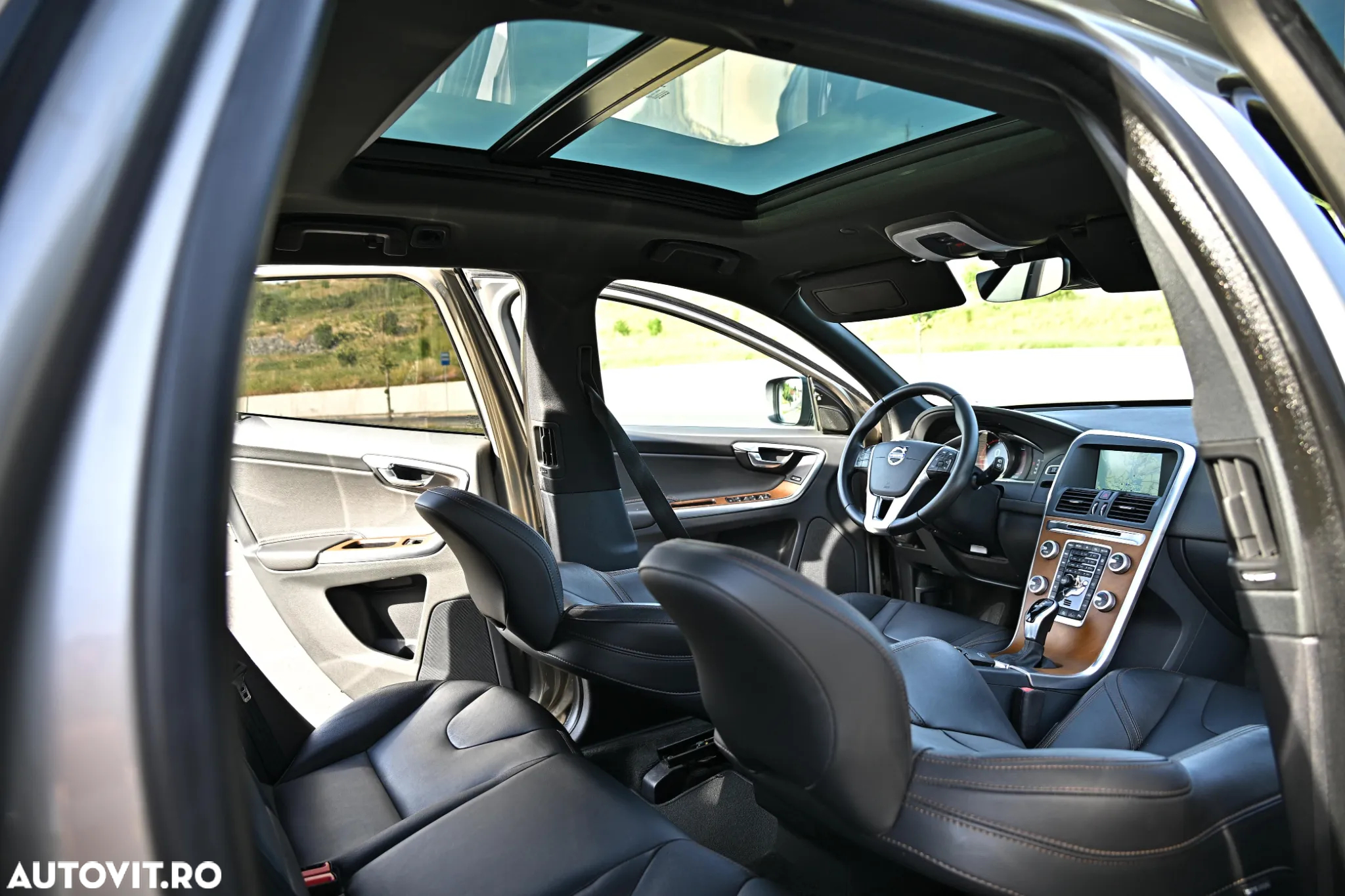 Volvo XC 60 D4 Geartronic Summum - 13