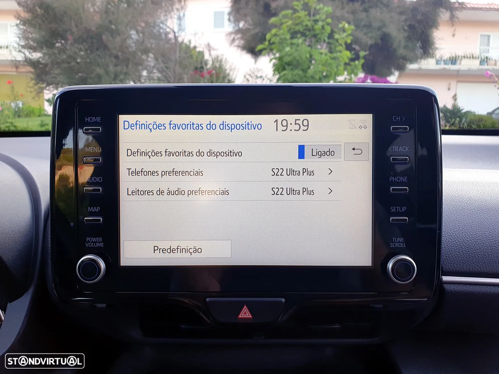 Toyota Yaris Cross 1.5 HDF Comfort Plus - 31
