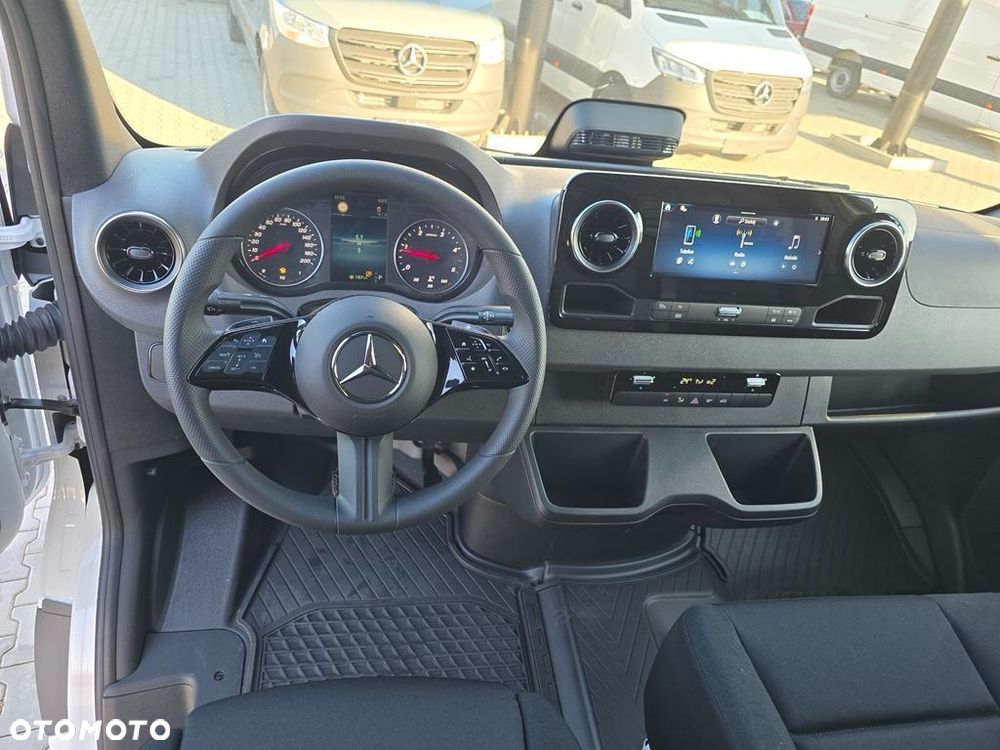 Mercedes-Benz Sprinter 319 CDI Long PRO 9G-Tronic - 21