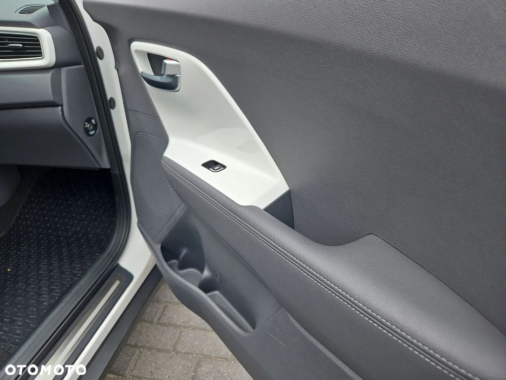 Kia Niro 1.6 GDI Hybrid XL - 27