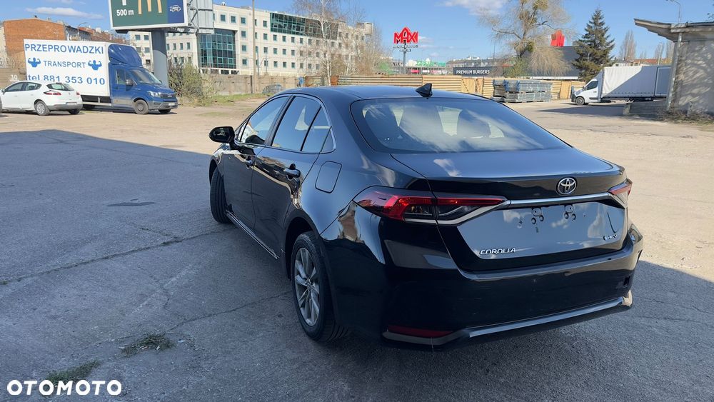 Toyota Corolla 1.8 Hybrid Comfort - 8
