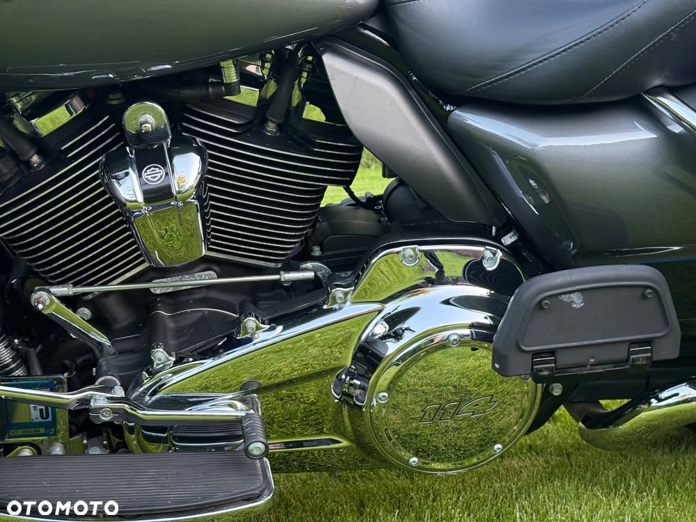 Harley-Davidson Touring Ultra Limited - 6