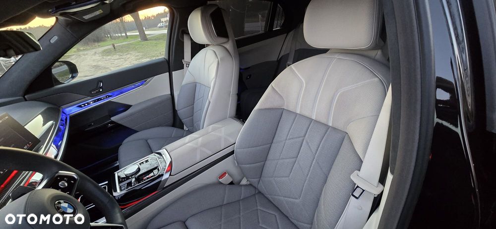 BMW Seria 7 740d xDrive mHEV sport - 12