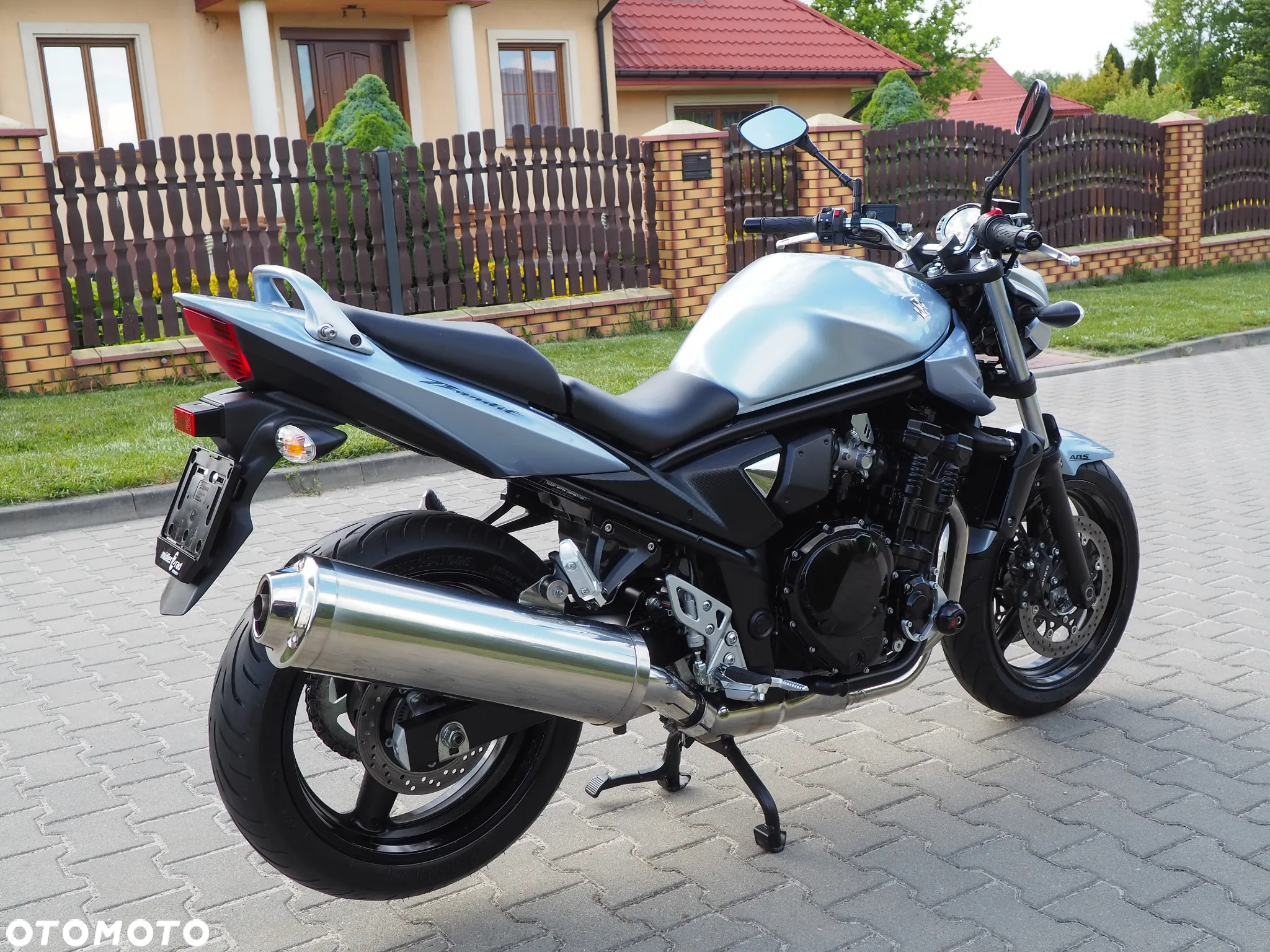 Suzuki Bandit - 12