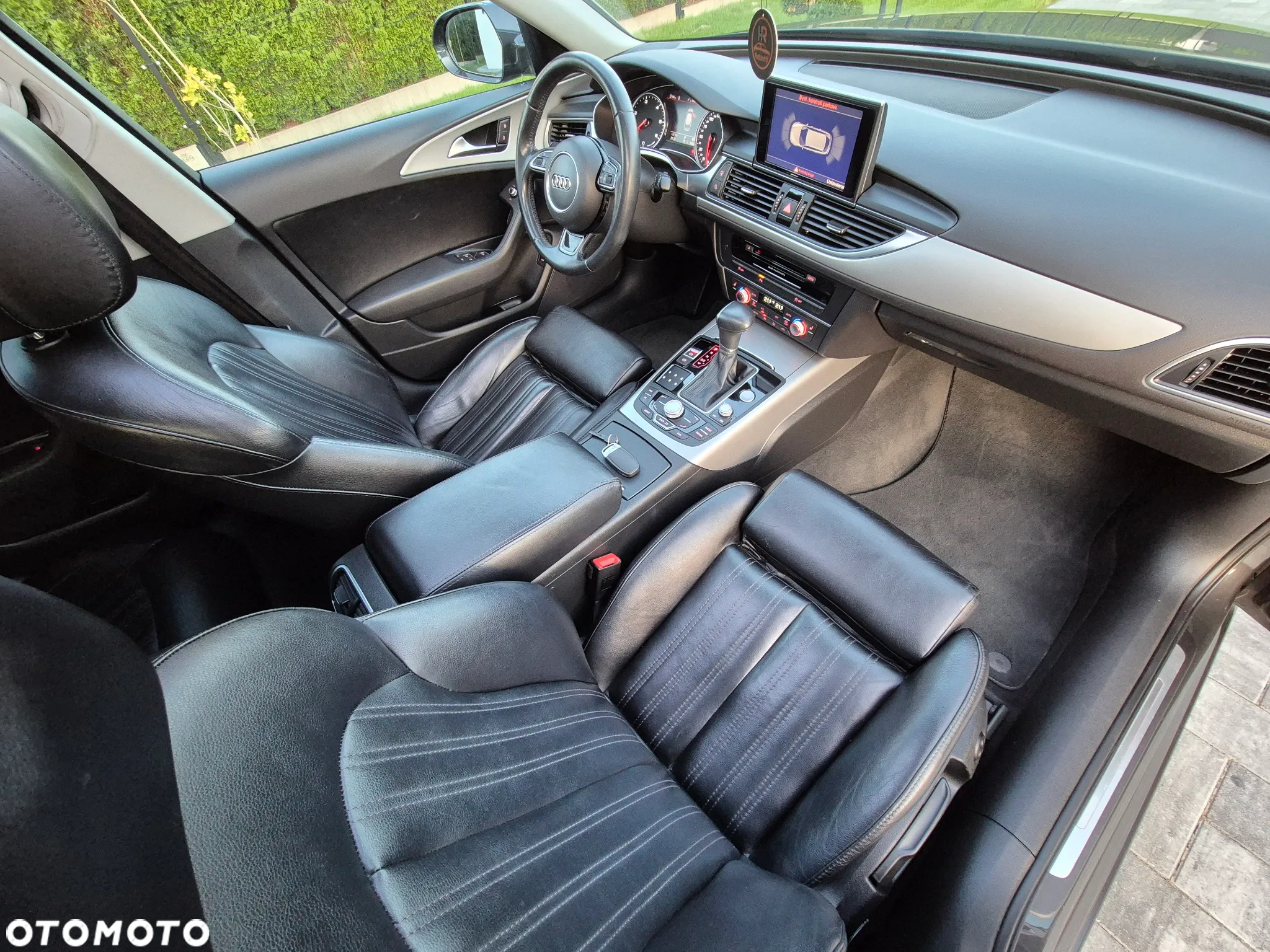 Audi A6 - 4