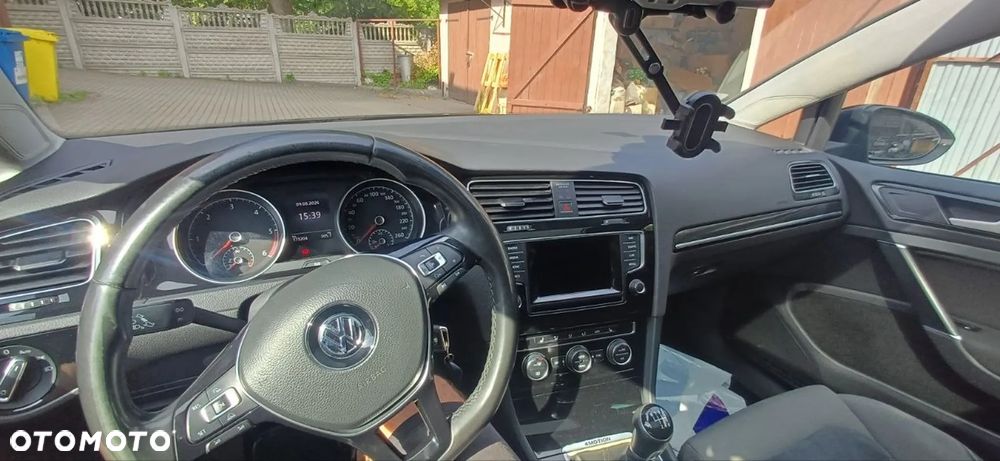 Volkswagen Golf 1.6 TDI BMT Highline - 9