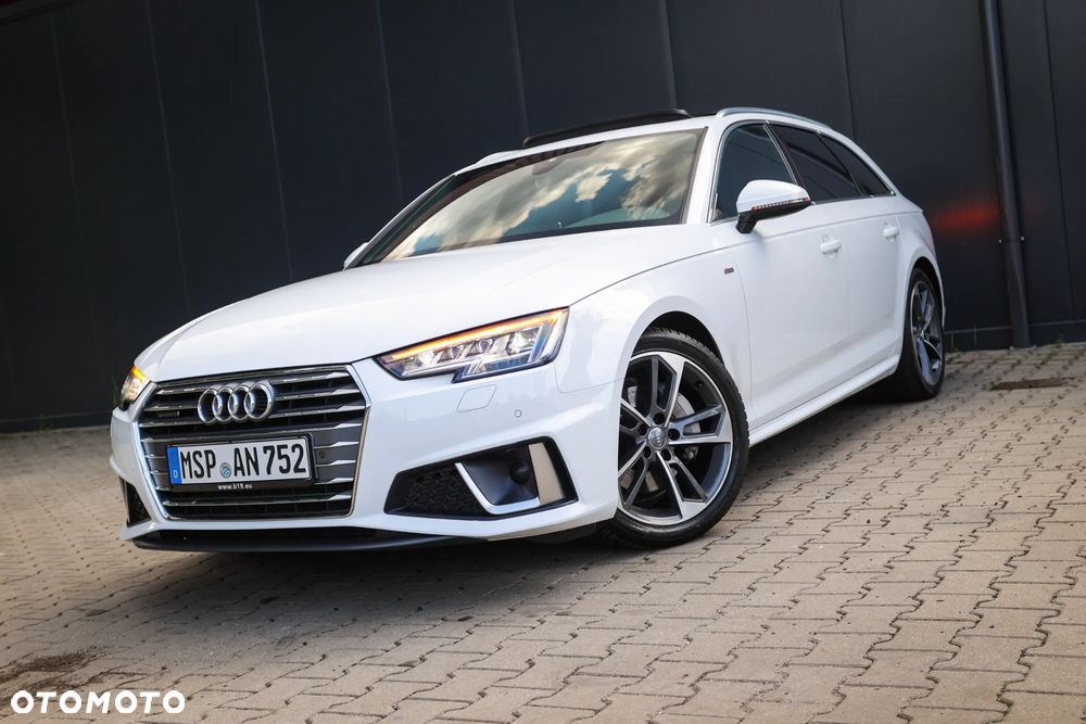 Audi A4 Avant 40 TDI quattro S tronic S line - 1