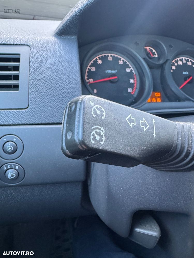 Opel Astra - 12